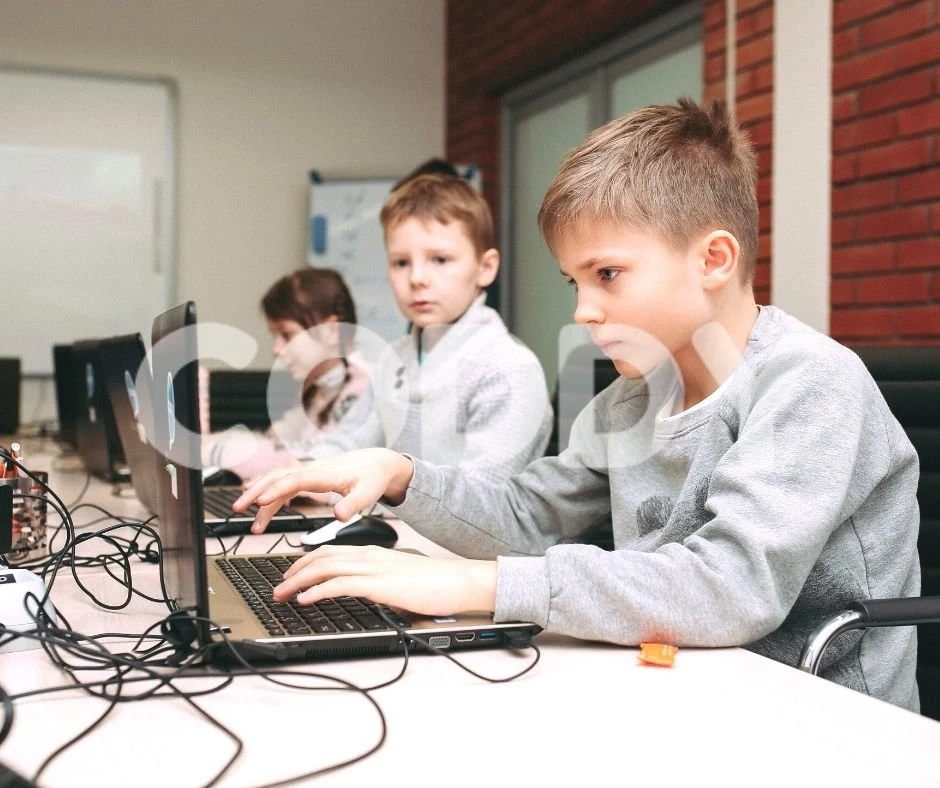 Школа программирования для детей Coddy на Мосфильмовской улице Изображение 4